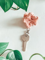 Load the image in the gallery,KACTIS ~ cactus key ring
