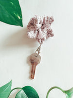 Load the image in the gallery,KACTIS ~ cactus key ring
